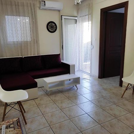 Anastasia'S & Despoina'S Apartment Serres Exterior foto